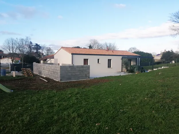 Extension à Benet Maîtr'On Home Conception et Maîtrise d'oeuvre